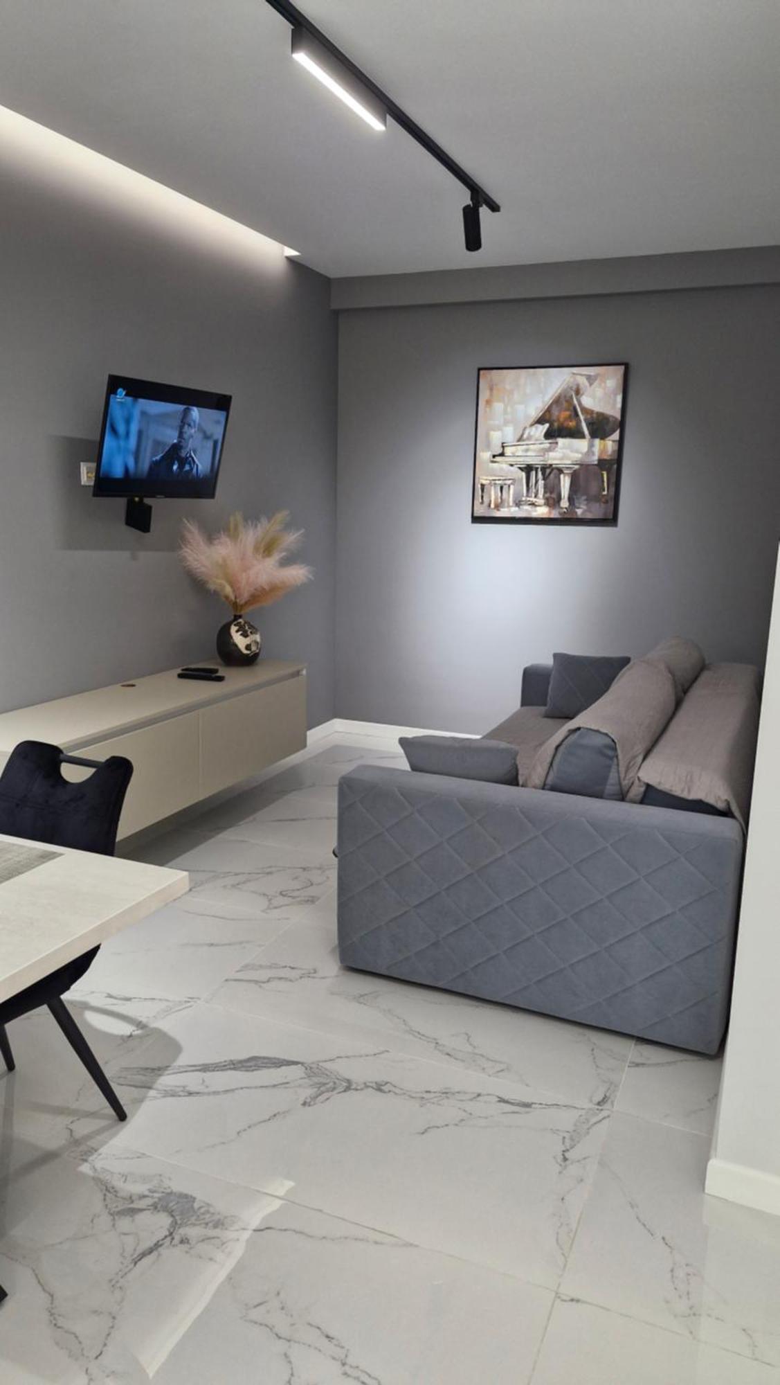 Аэропорт Кишинев 24&24 Lägenhet Exteriör bild